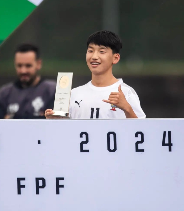 弗朗西斯科-王本赛季数据:已在葡萄牙U15甲级联赛出场13次进2球